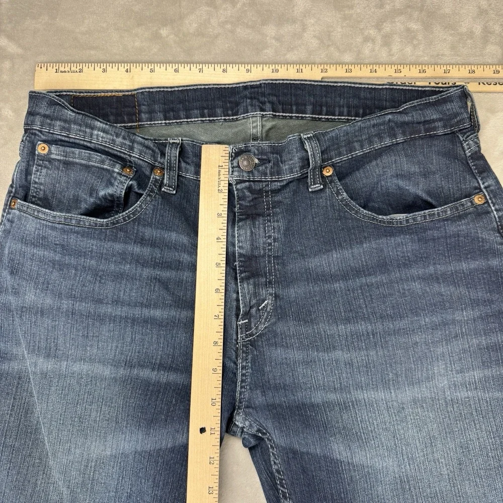 Vintage Levi's 559 Mens 34x32 Relaxed Straight Fit Denim‎ Jeans Whiskered Faded